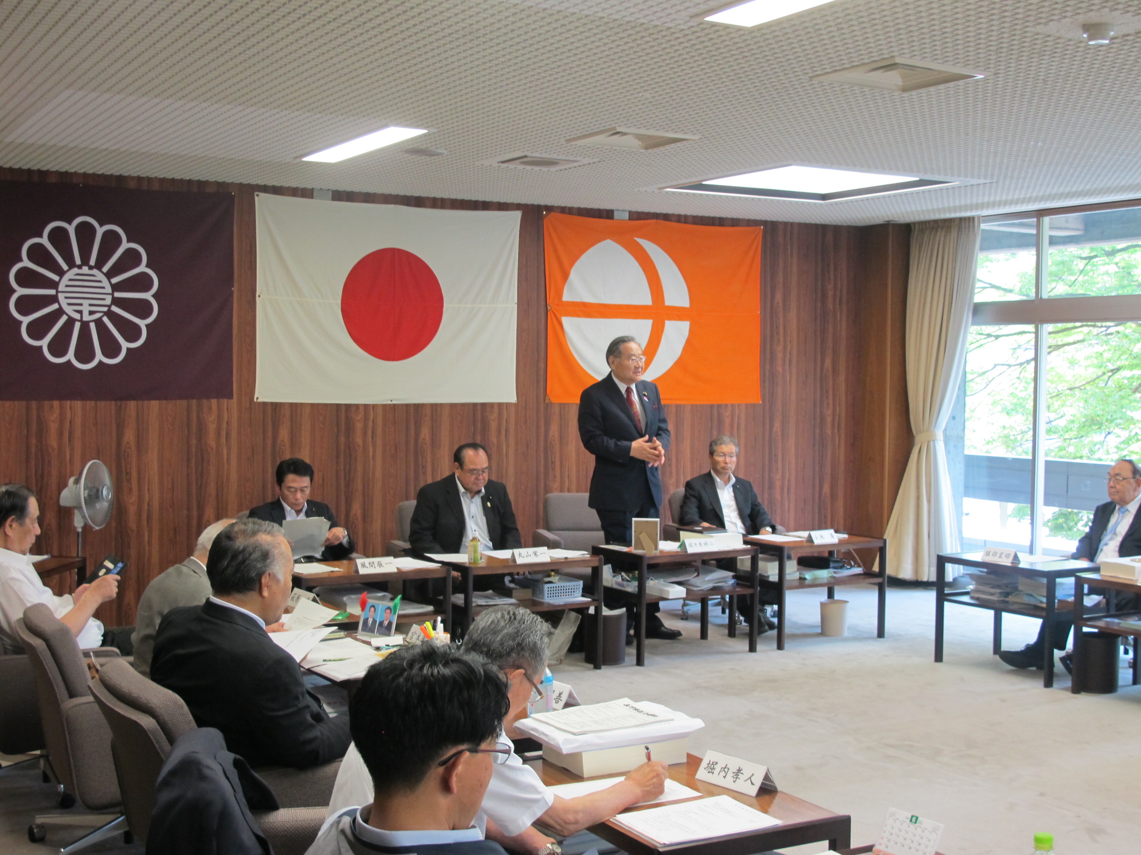 ６月定例県議会　開会