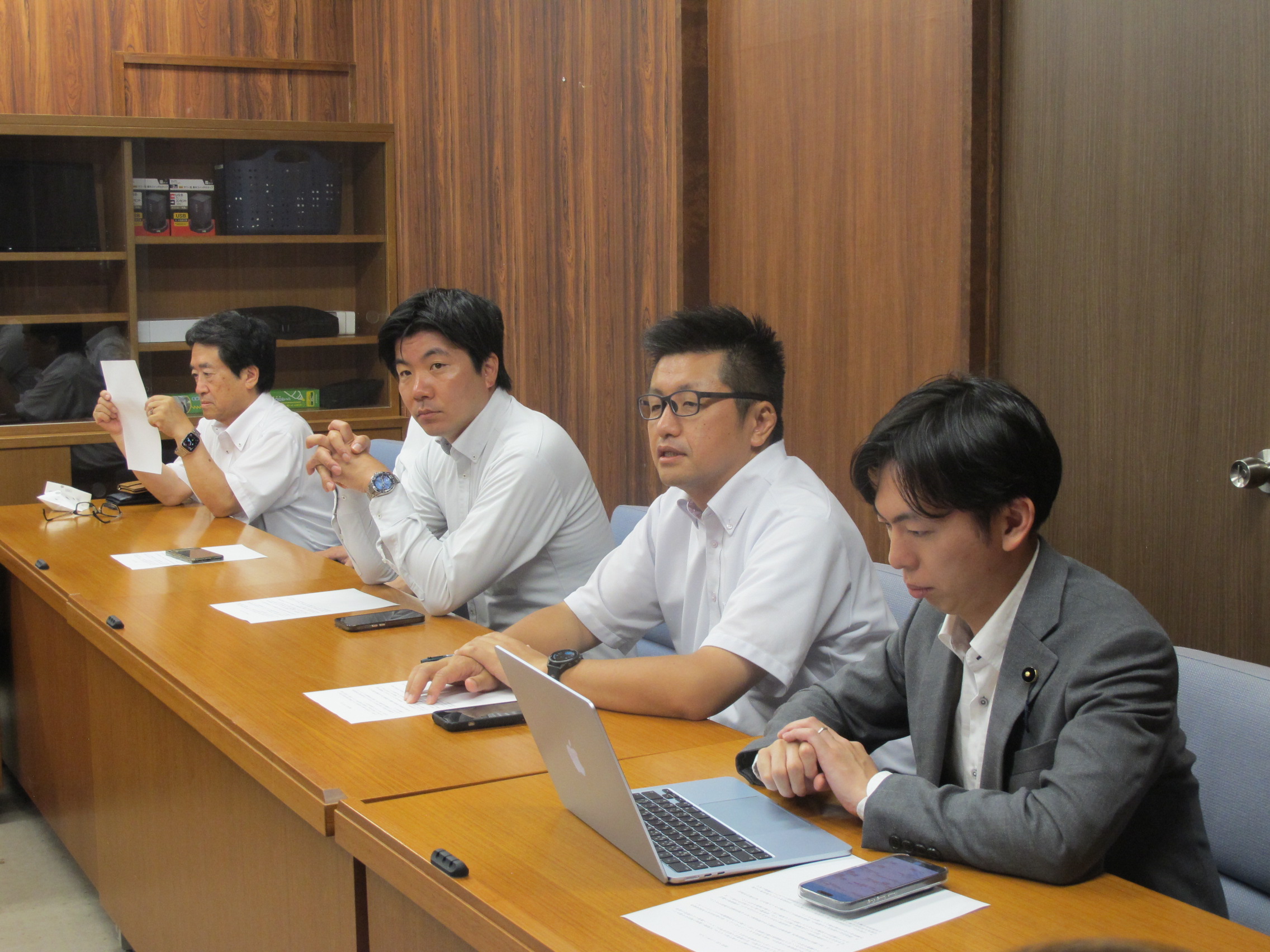 ６月定例県議会　閉会
